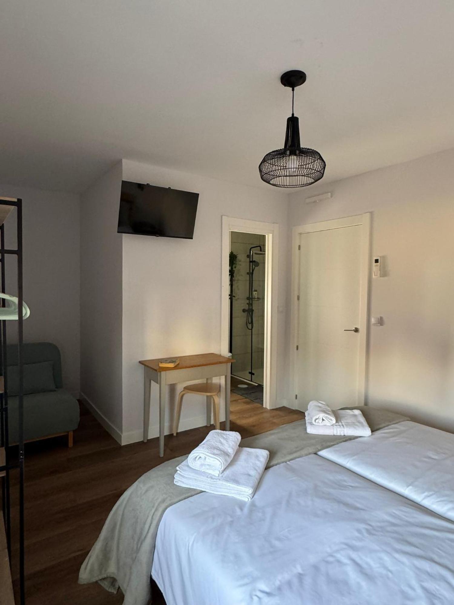 Farm stay Rural El Petirrojo Con Patio Jardin Cerceda (Madrid)